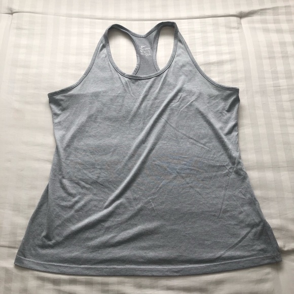 Nike Workout Tank - Picture 2 of 5